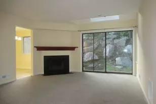 38 Country Walk, Shelton, CT 06484 - Photo 4