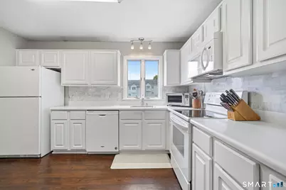 15 Brinley Way #15, Newington, CT 06111 - Photo 14