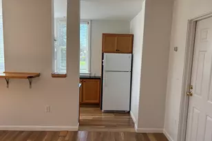 23 Gold St, Stonington, CT 06378 - Photo 4