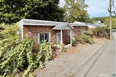 2 Melbourne Street, Naugatuck, CT 06770 - Photo 4