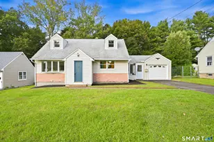 14 Beechwood Dr, Wallingford, CT 06492 - Photo 1