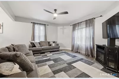 118 Reservoir Avenue, Meriden, CT 06451 - Photo 10