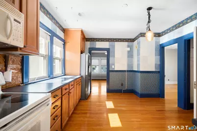 118 Cambridge Street #2, West Hartford, CT 06110 - Photo 4