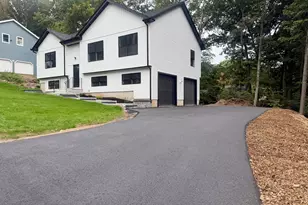 202 Pleasant View Ave, Bristol, CT 06010 - Photo 2