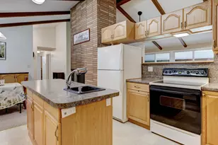 225 Dorothy Dr, Torrington, CT 06790 - Photo 8