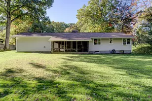 225 Dorothy Dr, Torrington, CT 06790 - Photo 28