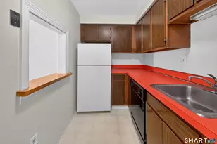 Hamre Ln, Branford, CT 06405 - Photo 12