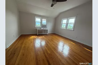 40 Travis Avenue, Stamford, CT 06905 - Photo 8