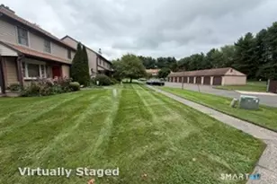 6 McIntosh Cir, Rocky Hill, CT 06067 - Photo 2