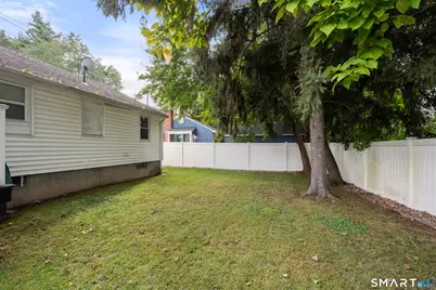22 Brookdale Avenue, Bloomfield, CT 06002 - Photo 24