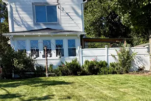 199 Paddock Ave, Meriden, CT 06450 - Photo 1