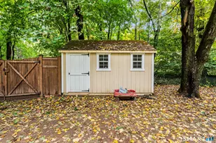 85 Brooksvale Ave, Hamden, CT 06518 - Photo 36