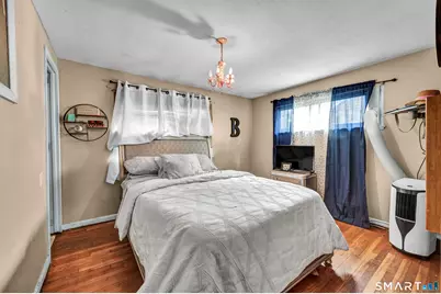 42 Amherst Street, Hartford, CT 06114 - Photo 18