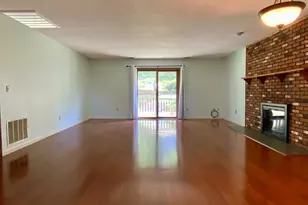 1104 Summer Hill Dr, South Windsor, CT 06074 - Photo 6