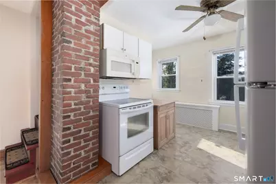 27 Kodak Street, Waterbury, CT 06704 - Photo 16