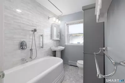 27 Kodak Street, Waterbury, CT 06704 - Photo 24