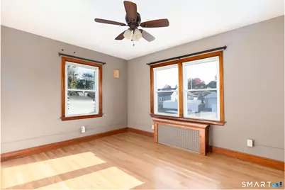 27 Kodak Street, Waterbury, CT 06704 - Photo 22