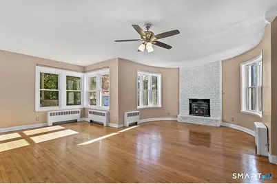 23 Frank Street, Trumbull, CT 06611 - Photo 6