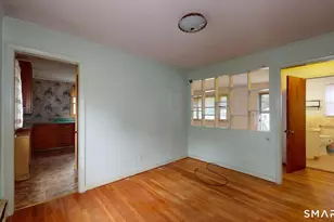 35 Sunset St, New London, CT 06320 - Photo 14