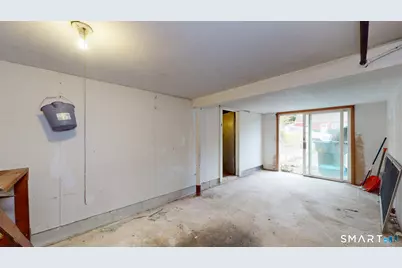 35 Sunset Street, New London, CT 06320 - Photo 32