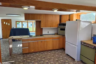331 Griswold St, Glastonbury, CT 06033 - Photo 6