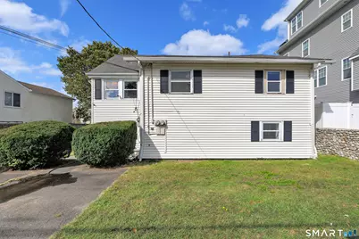 105 Washington Parkway, Stratford, CT 06615 - Photo 4