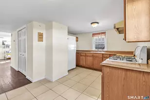 105 Washington Pkwy, Stratford, CT 06615 - Photo 20