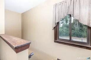 36 Northampton Ln, Plainville, CT 06062 - Photo 18