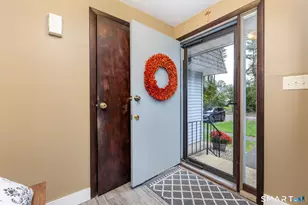 36 Northampton Ln, Plainville, CT 06062 - Photo 4