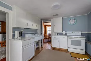 25 Meadow St, Litchfield, CT 06759 - Photo 4