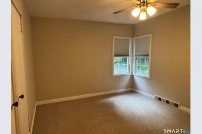 175 Roosevelt Drive, Seymour, CT 06483 - Photo 10