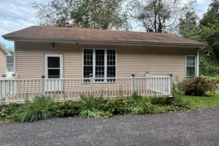 175 Roosevelt Dr, Seymour, CT 06483 - Photo 1