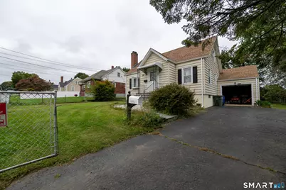 286 Sylvan Street, Bridgeport, CT 06606 - Photo 2