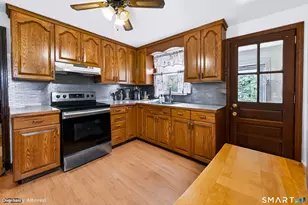 286 Sylvan St, Bridgeport, CT 06606 - Photo 20