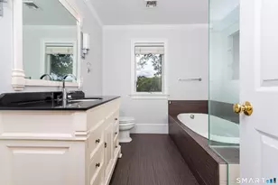 42 Woodledge Rd, Stamford, CT 06907 - Photo 16
