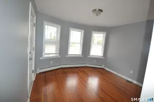 807 Brewster St, Bridgeport, CT 06605 - Photo 4