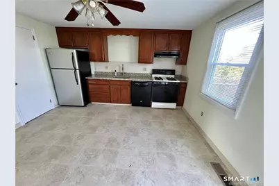 15 Meadowrue Drive #15, Glastonbury, CT 06033 - Photo 6