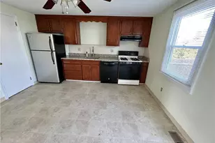 15 Meadowrue Dr, Glastonbury, CT 06033 - Photo 6