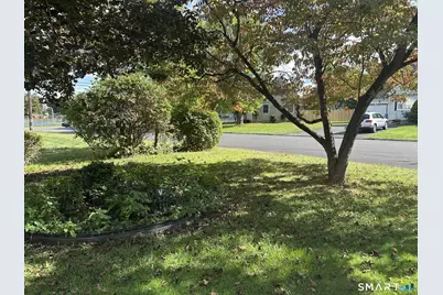 16 Bernside Drive, Bristol, CT 06010 - Photo 24