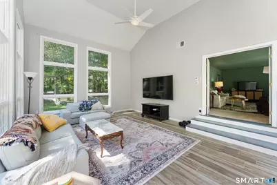 11 Lochdale Drive, Montville, CT 06370 - Photo 8