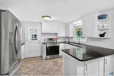 21 Ichabod Road, Simsbury, CT 06070 - Photo 10