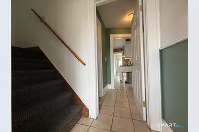 1031 Lindley Street, Bridgeport, CT 06606 - Photo 16