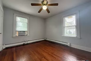 1031 Lindley St, Bridgeport, CT 06606 - Photo 14