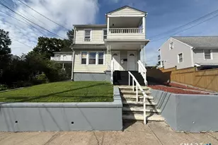 1031 Lindley St, Bridgeport, CT 06606 - Photo 1
