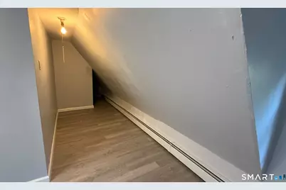 242 Madison Avenue, Bridgeport, CT 06604 - Photo 6
