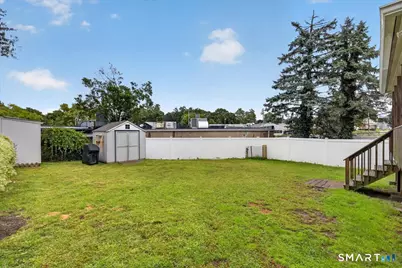 21 Hobson Avenue, Milford, CT 06460 - Photo 28
