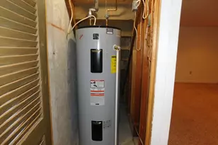 97 W Main St, East Lyme, CT 06357 - Photo 30