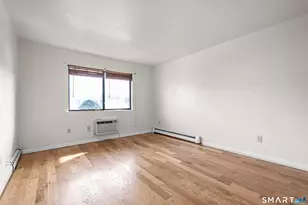 252 Harlem Ave, Bridgeport, CT 06606 - Photo 6
