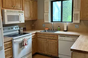991 Heritage Vlg, Southbury, CT 06488 - Photo 2