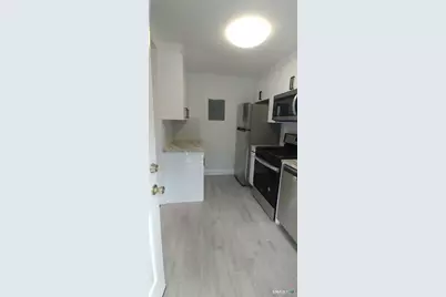 55 Mencel Circle #A, Bridgeport, CT 06610 - Photo 1